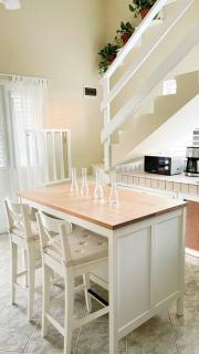 Casa Alegria Beach Cottage - 2