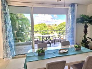 OASIS Penthouse with private garden & shared pool - 4