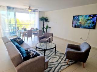 OASIS Penthouse with private garden & shared pool - 7