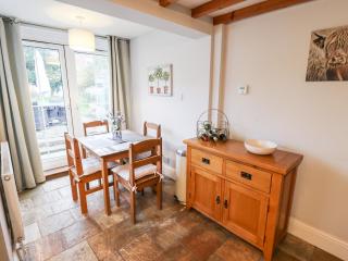 Thames Cottage - 1