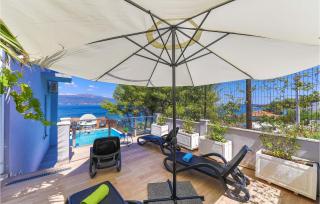Gorgeous Home In Trogir With Jacuzzi - Trogir - 8