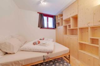 Chalet 5 stars in San Bernardino, SKI SLOPES AND HIKING, Fireplace, 4 Snowtubes Free, Wi-Fi Free, for 8 persons, Wonderful in all seasons -By EasyLife Swiss - 4