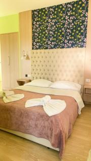 Pilo Lala Hotel - 2
