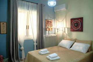 Mid Century Modern Apartment - Atelier - 8
