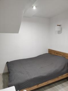 Noclegi u Sylwii przy Termach w Cieplicach - Jelenia Góra - 9