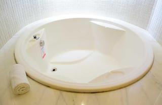 Apto c piscina aquecida e Wi-Fi em Caldas Novas GO - Caldas Novas - 5