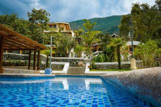 Uzhupud Garden Hotel & Lodge - Paute - 0