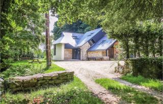 3 Bedroom Amazing Home In Bannalec - Bannalec - 0