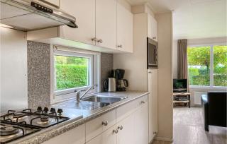 Nice Home In Heinkenszand With Wifi - 5