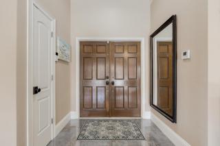 Heated Pool, Sleeps 8 - Villa Sunny Daze - Cape Coral - 8