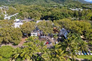Alassio Absolute Beachfront Suite 201 Palm Cove - Palm Cove - 5