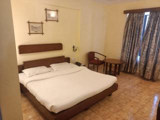 The Dhanhills - a valley view hotel in panchgani - Panchgani - 5