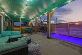 TheHook Wine &Sinker - 4