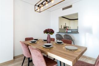 Superb Location Beachfront , 3 bed with terrace - 6