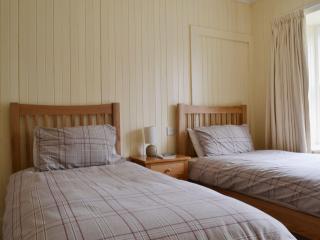 The Cottage - Bankfoot - 8