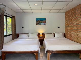 Coconut Bungalow - Nai Yang Beach - 8