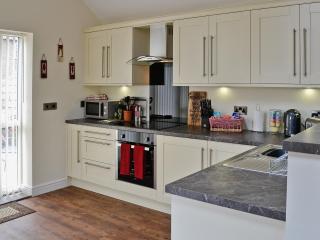 Wheatsheaf Cottage - Nun Monkton - 6