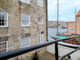 Sail Loft Apartment - Whitby - 5