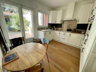 Port de Pornic. Vue mer. Sea view. 4 rooms. - 2