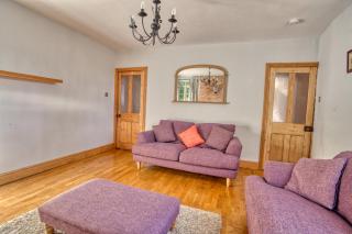 Family home in the countryside - Pass the Keys - 3