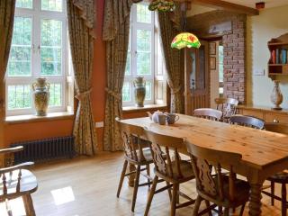 Dove Cote House - Westleigh - 5