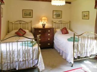 Dove Cote House - Westleigh - 1