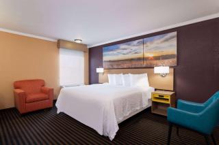 Days Inn by Wyndham Anderson IN - Anderson - 3