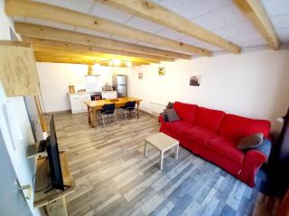 Maison de ville au cœur du quartier historique - Oloron-Sainte-Marie - 0