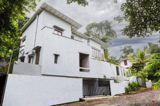 Fully AC 3BDHK villa with Jacuzzi pool and courtyard - Porvorim - 7