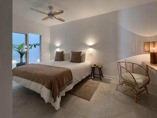 Modern Sea Front Retreat - Melenara - 1