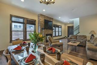 half Mi to Dtwn Golden Gem with Patios! - Golden - 9