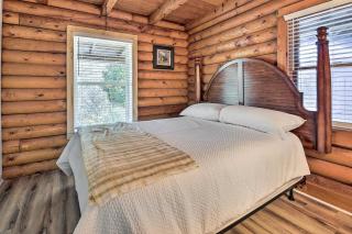 Pet-Friendly Gatlinburg Cabin with Hot Tub! - 1