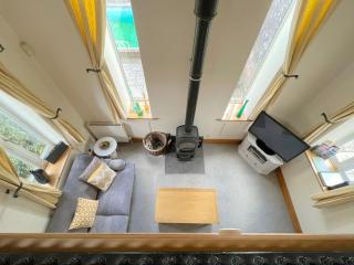 Coach House - 7