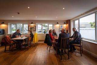Finnygook Inn - Crafthole - 1