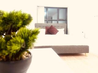 2 Bed Brand New Prestige Apartment in City Centre - Birmingham - 5