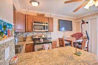Oceanfront Corpus Christi Condo with Pool! - Corpus Christi - 3