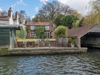 Wherrymans Cottage - Coltishall - 0