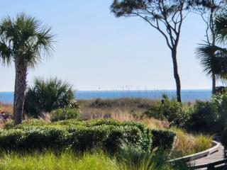 Ocean Dunes Villas #111, Beach Condo in Coligny Beach, 43 S Forest Beach Dr, Hilton Head SC, Oceanfront condo, Heated Pool, By Vacation Rental HHI - Hilton Head Island - 7