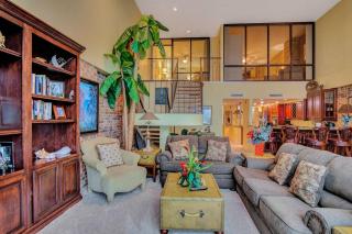 Elegance on the open water Beautiful Split Level Penthouse has Panoramic Vews of the Gulf Coast - Port Aransas - 8