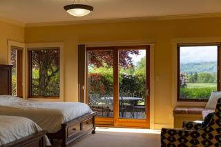 Season Premiere Winery-Bed & Breakfast in vineyard - Abbotsford - 4