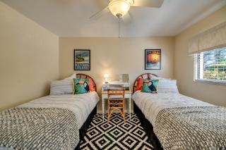 The Steak Out Gulf Access - Sleeps 14! Roelens Vacations - Cape Coral - 3