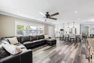 Mid Island - Villa Hibiscus - Fort Myers Beach - Roelens Vacations - Fort Myers Beach - 4