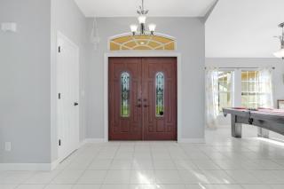 Heated Pool, Beautiful Sunsets - Villa Made in Heaven - Roelens Vacations - Cape Coral - 4