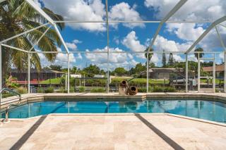 Villa Otterly Amazing- Roelens Vacations - Cape Coral - 9