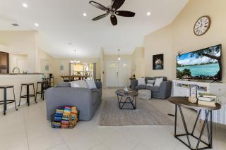 Gorgeous heated pool home - Villa Palm Tree - Roelens Vacations - 4