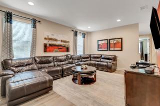 Huge 10 BDR Family House with Arcades and Free Pool Heat Near Disney - Orlando - 4