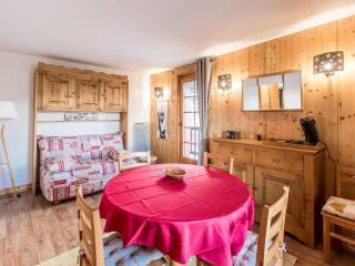 Charmant 2 Pièces + Cabine Rénové, Proche Commerces et Pistes, Balcon, Parking Gratuit - Montchavin - FR-1-329-85 - La Plagne Tarentaise - 0