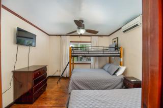 Exclusive Tropical House near Beaches & Downtown - Roatán - 5