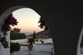 Cycladic Villa Kamari - Kampos Páros - 8