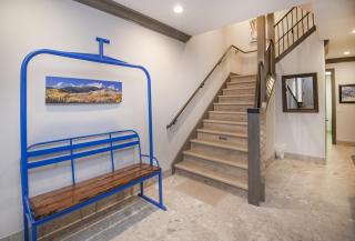 Ski In Ski Out Rocky Mountain Townhome - 8